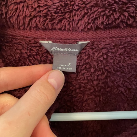 Eddie Bauer sweater! - Picture 2 of 3